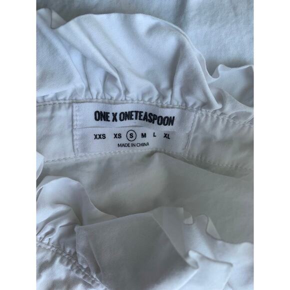 One X Oneteaspoon Ruffle Neck Shirt in White Small Good Times-Feel Good Cuffs - Picture 5 of 5